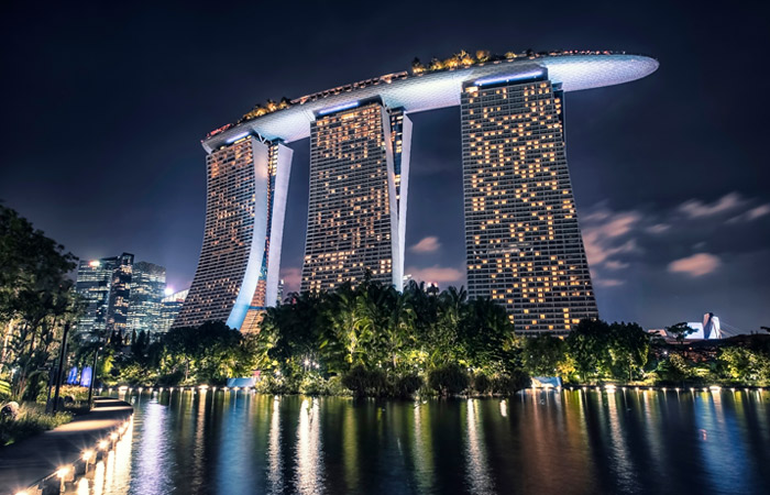 Сингапур поднимает налог на недвижимость в стране
