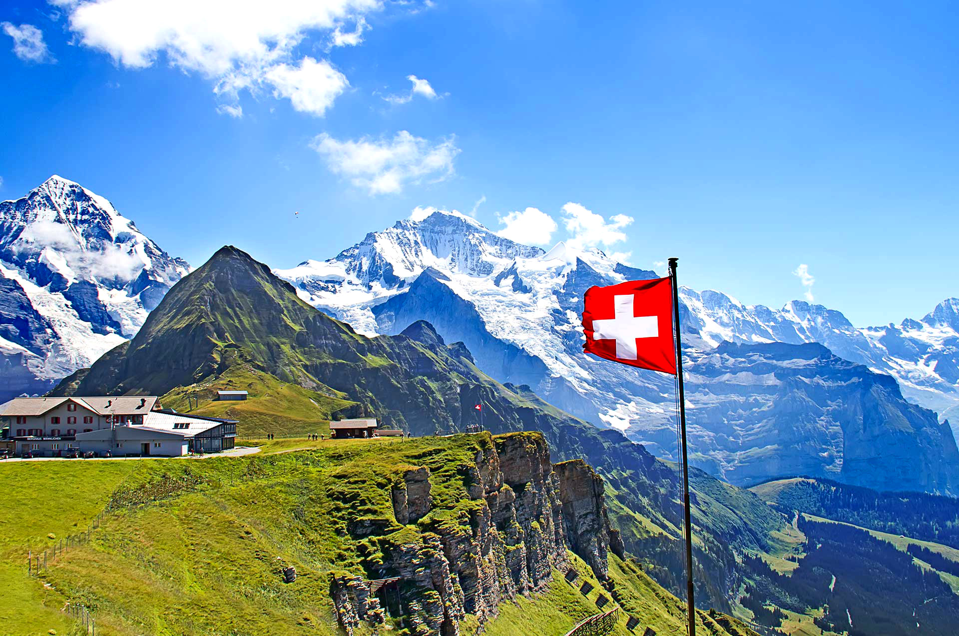 Швейцария приступила к проведению серии консультаций относительно усовершенствования своей борьбы с отмыванием денег и обходом санкций