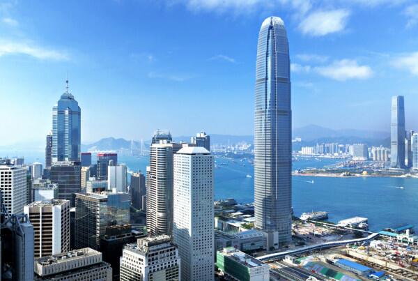 Гонконг продлил запрет на въезд для иностранцев